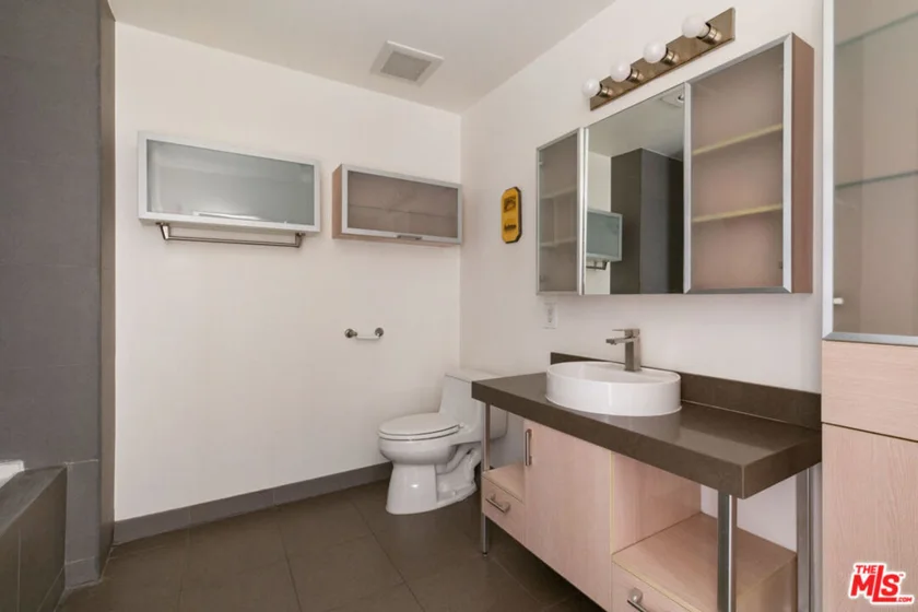 1234 Wilshire Boulevard #115 photo 14