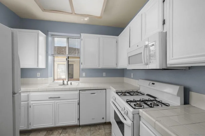11454 Via Rancho San Diego #208 photo 18
