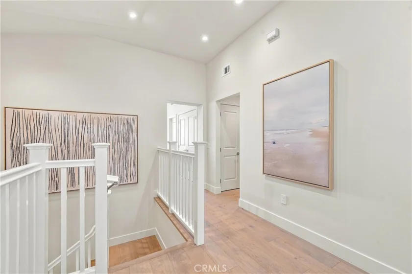 1373 N Coast Highway photo 25