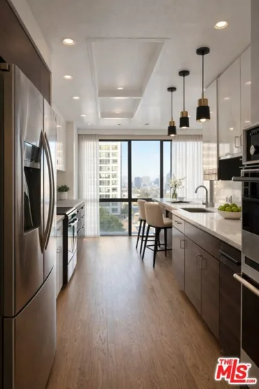 10750 Wilshire Boulevard #505 photo 3