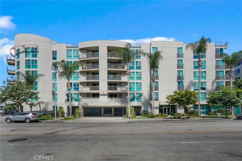 267 S San Pedro #217 photo 1