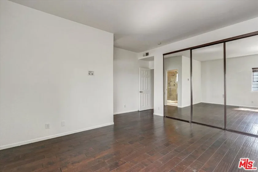 1140 Alta Loma Road #303 photo 21