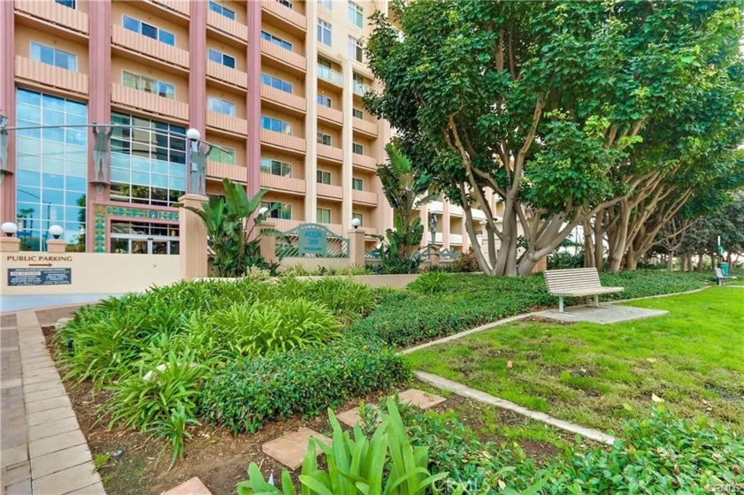 388 E Ocean Boulevard #317 photo 18