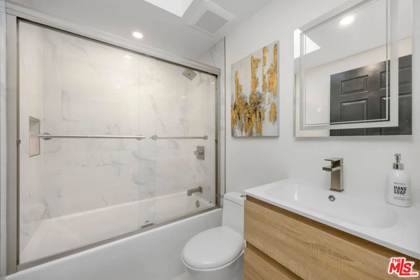 11982 Kiowa Avenue #307 photo 9