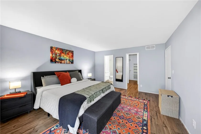 15020 Victory Boulevard #104 photo 5