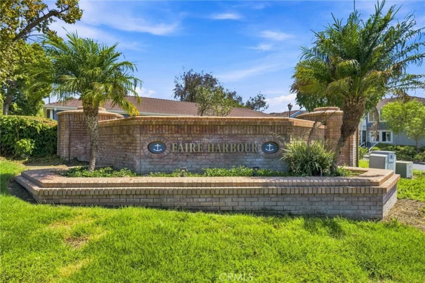 2127 Avenida Espada #210 photo 32