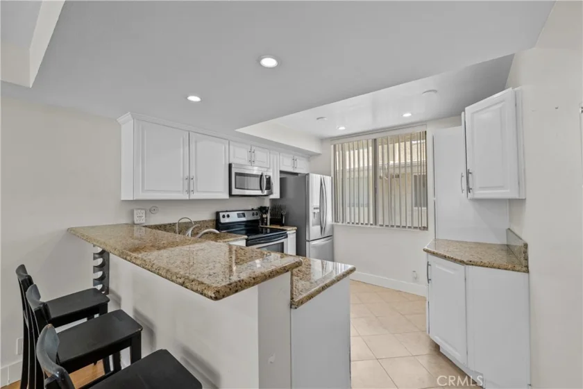 17809 Margate photo 28