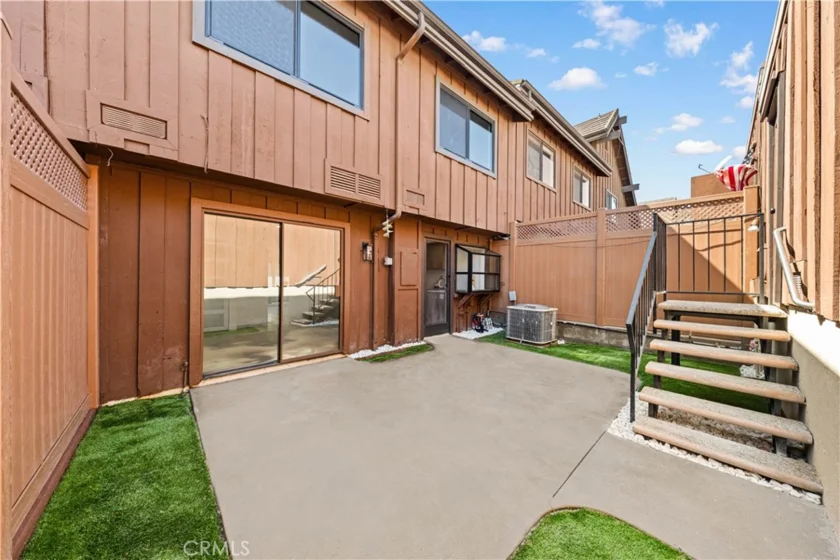 2220 Mount Shasta Drive photo 37