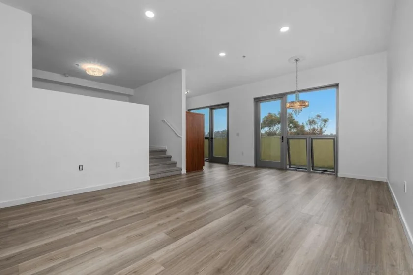 889 Date Street #448 photo 35