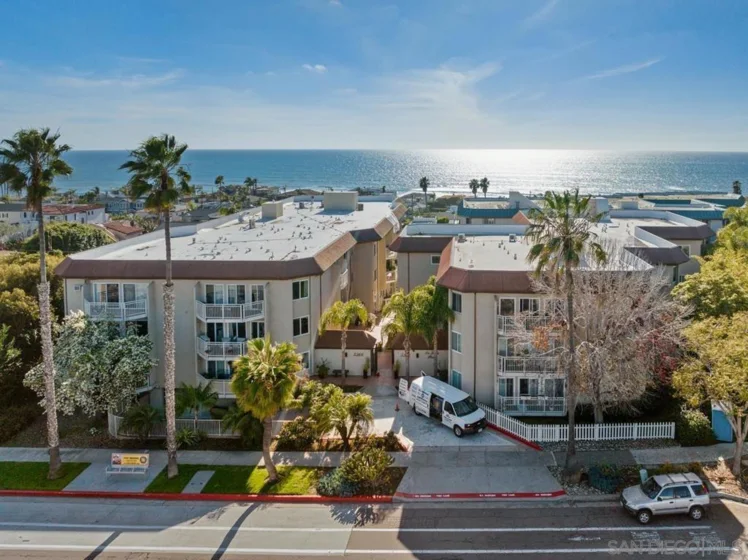 5366 La Jolla Boulevard #106 photo 1