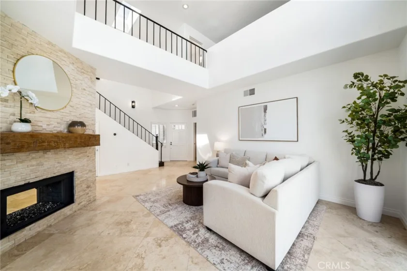 84 Hawaii Drive photo 14