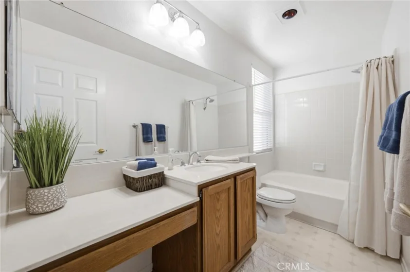 5455 Sylmar #1402 photo 14