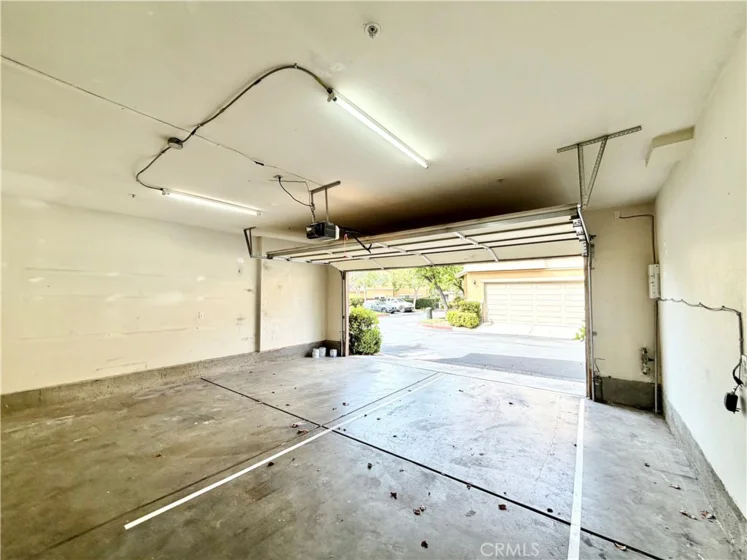 26092 Mayfield Union Way #B photo 33