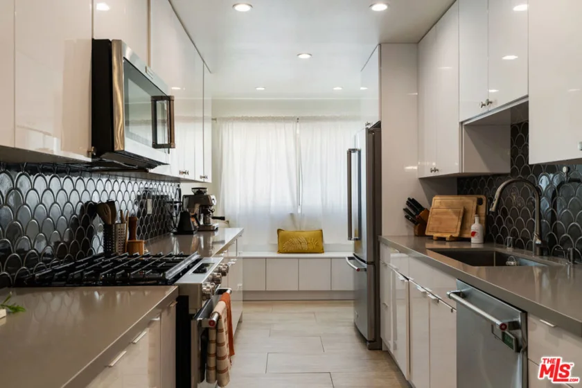 11260 Overland Avenue #26G photo 8