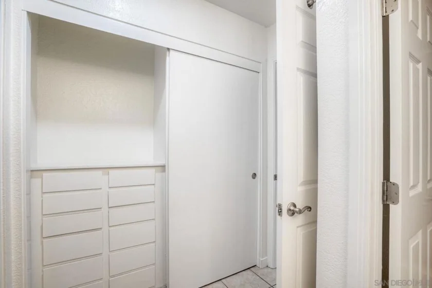 7932 Mission Center #D photo 16