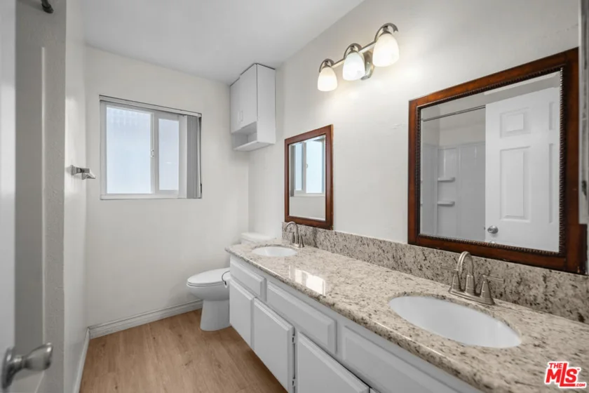 12334 Runnymede Street #5 photo 5