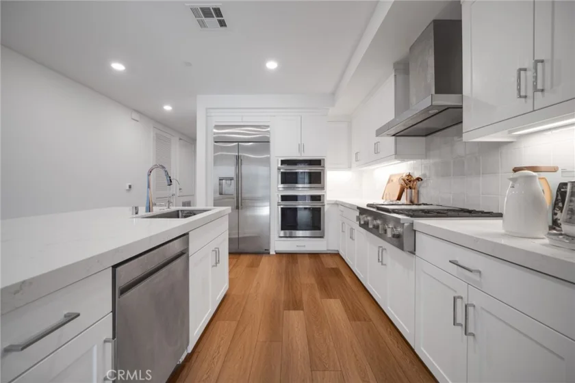 2202 Rivington photo 6