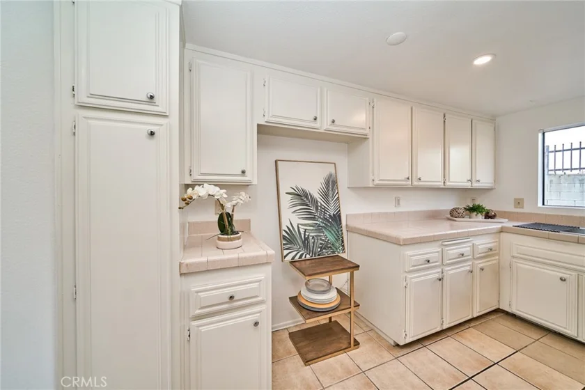 1417 S Marguerita Avenue #10 photo 15