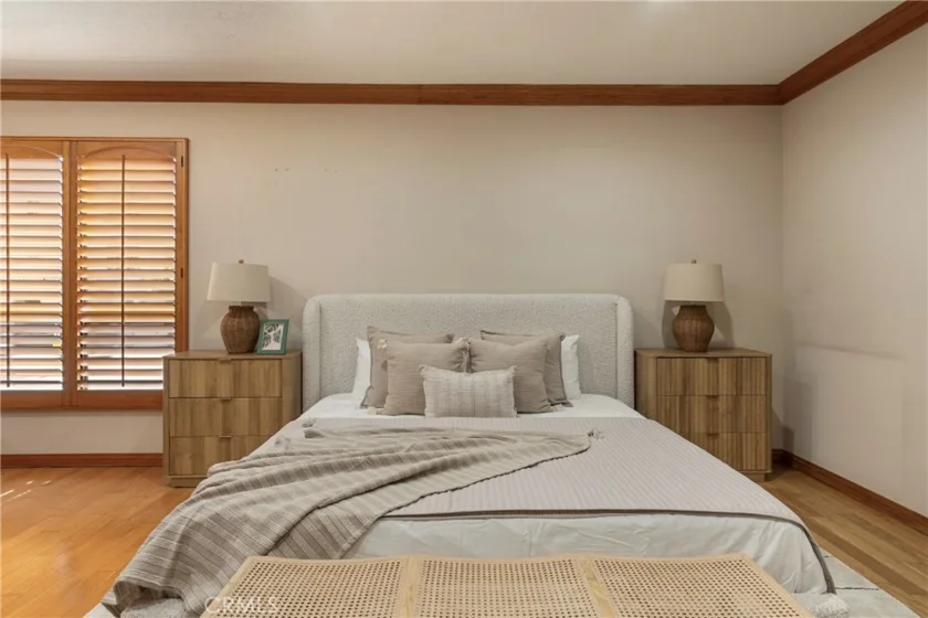 4444 Wilshire #102 photo 18