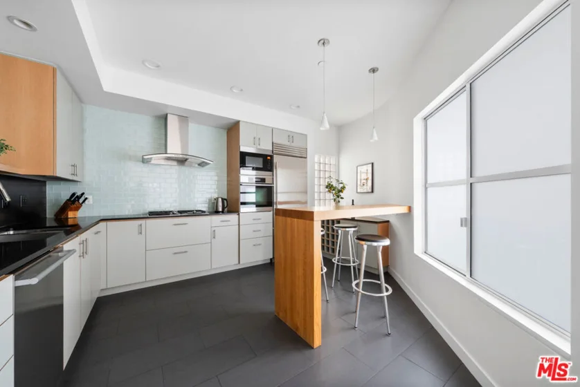 2913 3rd Street #304 photo 5