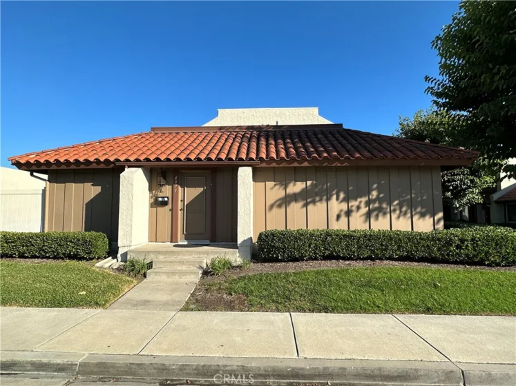 4971 Avila Way photo 1