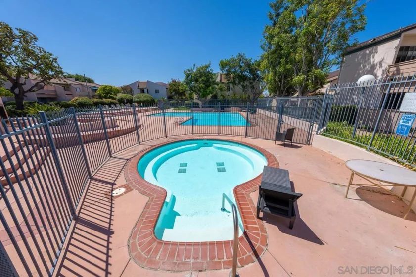 3266 Ashford Street #M photo 19