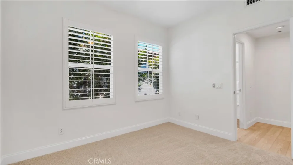 128 Talmadge photo 19