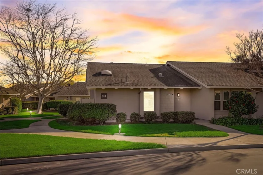 8566 Trinity Circle #814A photo 1