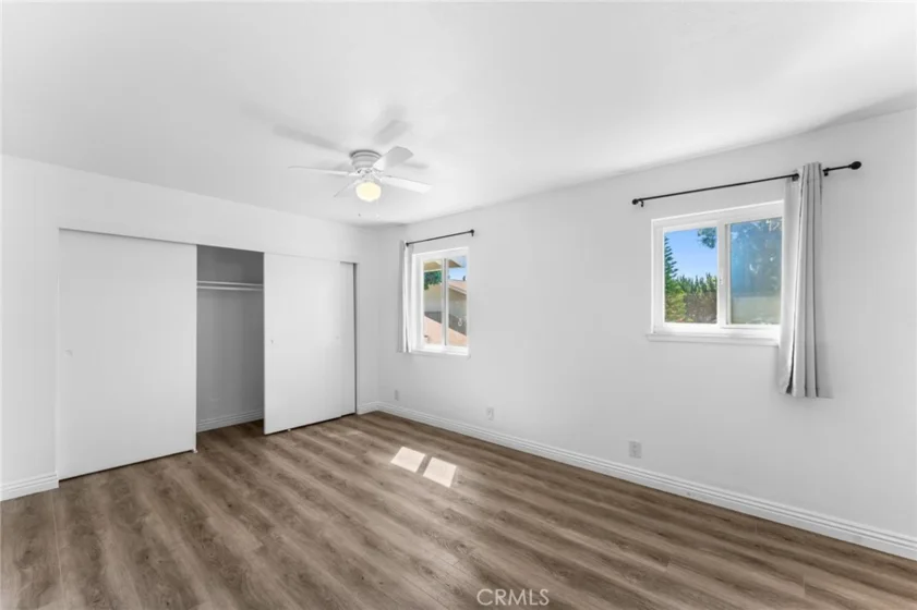 10203 Holburn photo 8