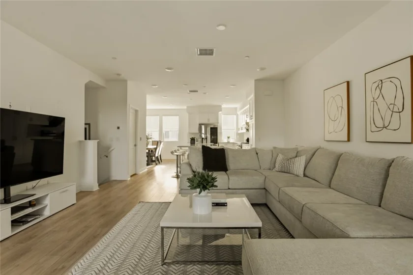 10942 Champions Lane photo 13