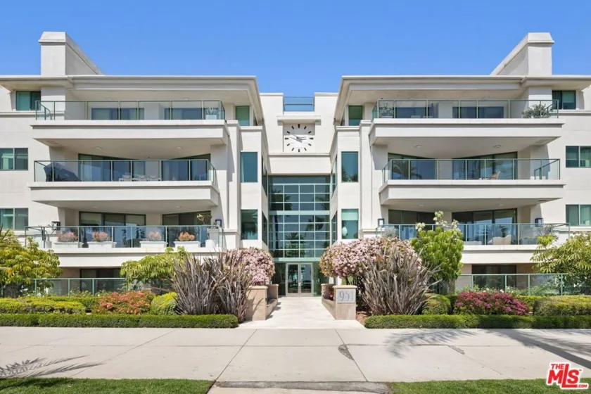 951 Ocean Avenue #304 photo 1