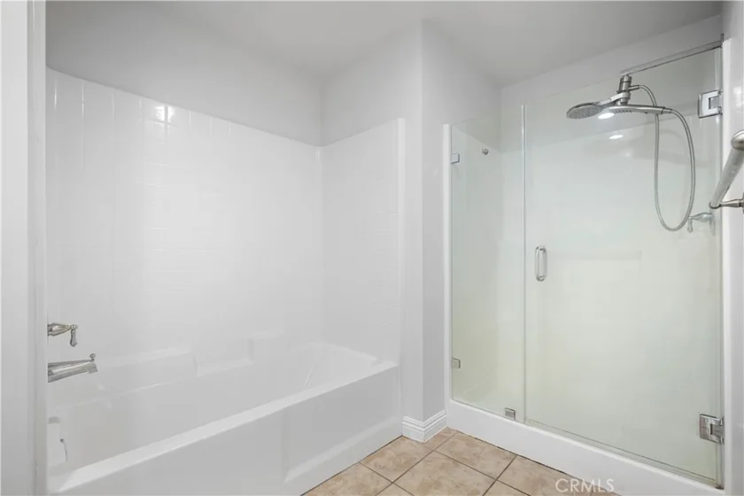 6800 Corbin Avenue #106 photo 19