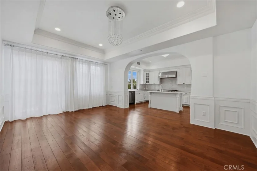 558 Hillgreen photo 9