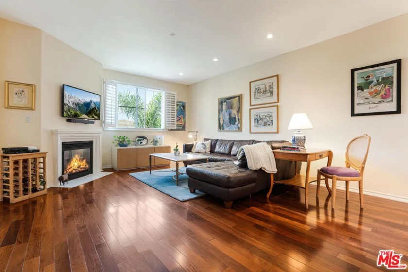 13031 Villosa Place #406 photo 1