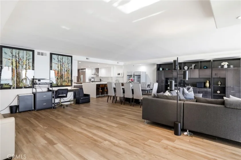 410 Corto Lane #E photo 9