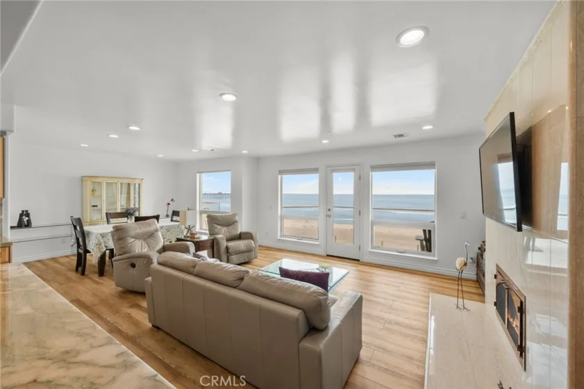 714 Seacoast Drive #211 photo 14