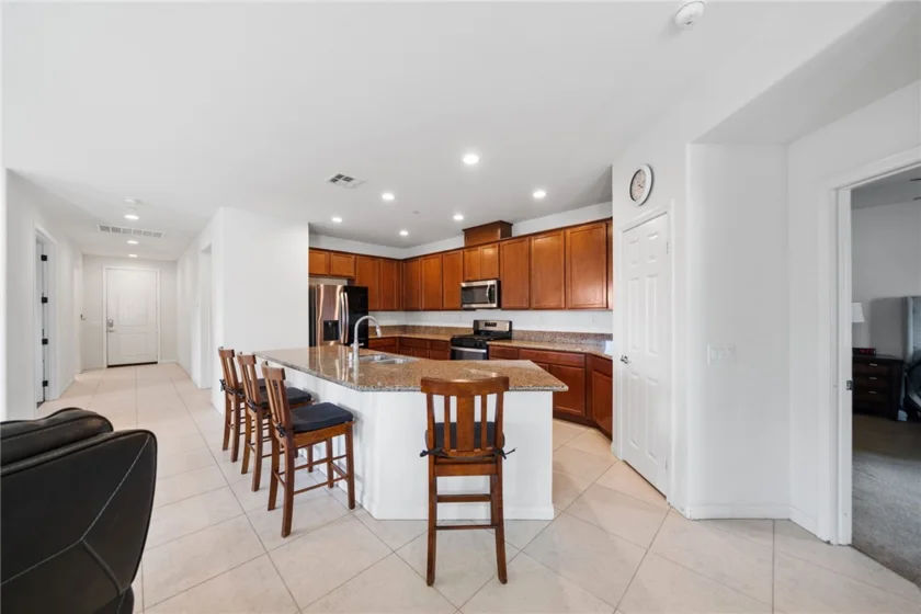 43044 Greene Circle photo 5