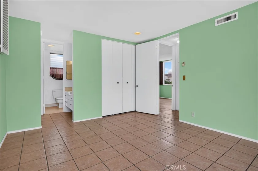 777 E Valley #136 photo 13