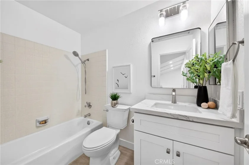 2303 W Millstream Drive #104 photo 25