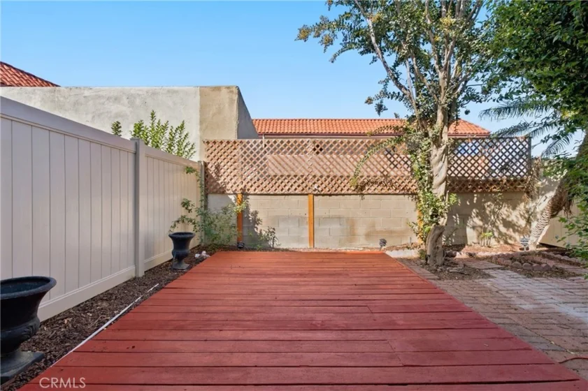 3294 W Orange photo 34