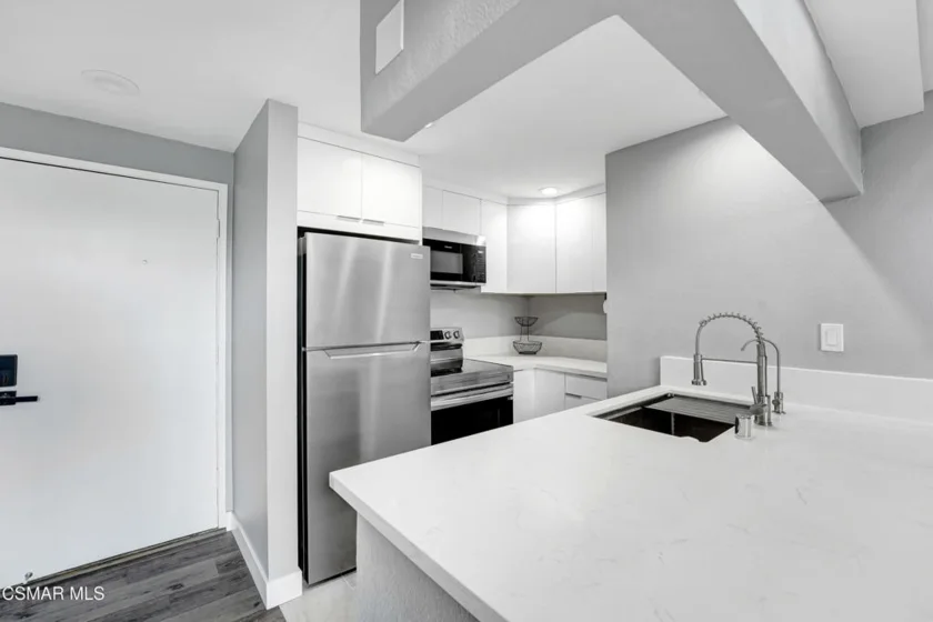 1440 Veteran Avenue #356 photo 16