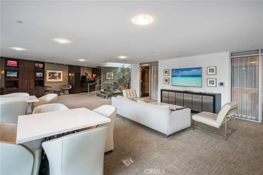 13700 Marina Pointe #611 photo 32