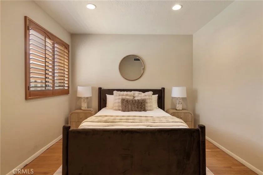 4444 Wilshire #102 photo 28