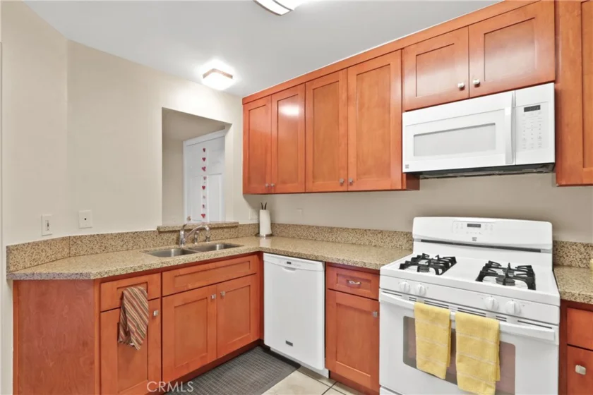 801 Pine Ave. #310 photo 10