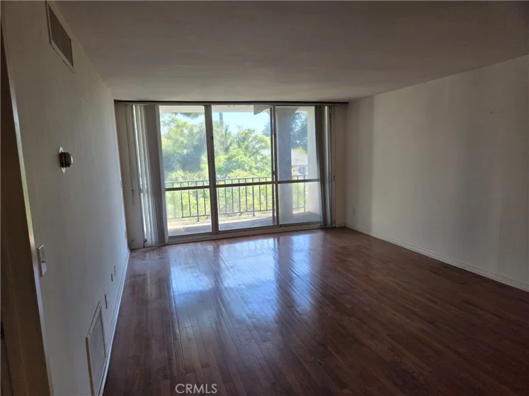 601 E Del Mar Boulevard #402 photo 4