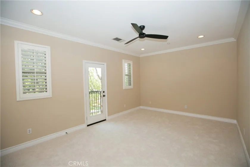 129 Chantilly photo 41