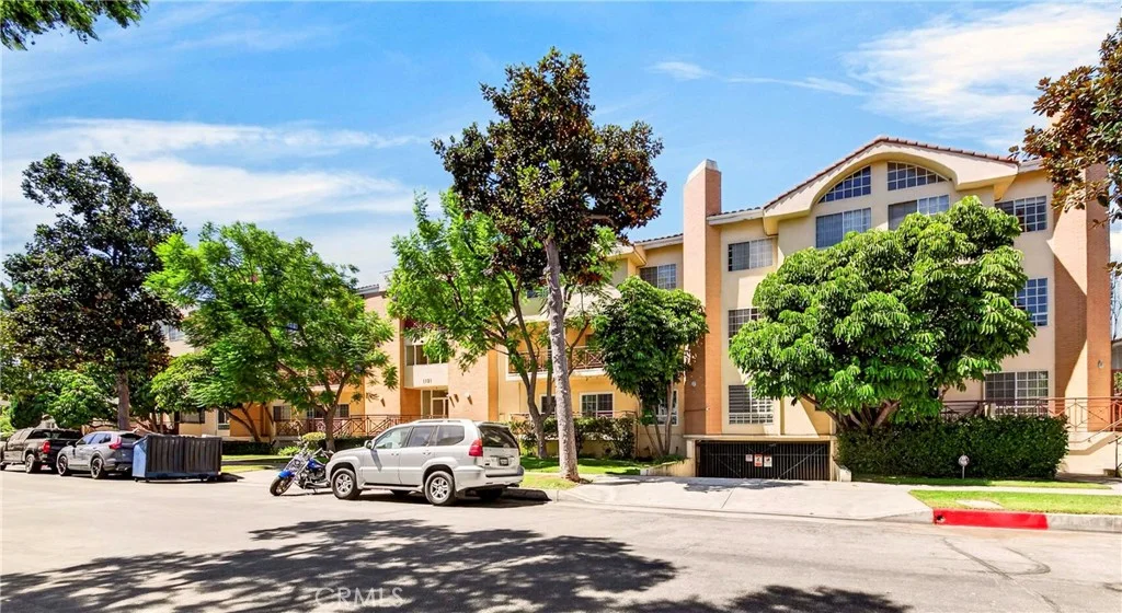 1131 Campbell Street #210 photo 49