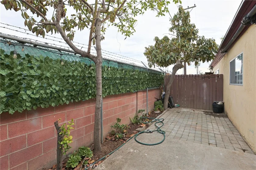 4109 W 5th #F2 photo 35
