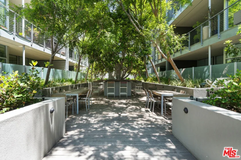 4080 Glencoe Avenue #214 photo 13