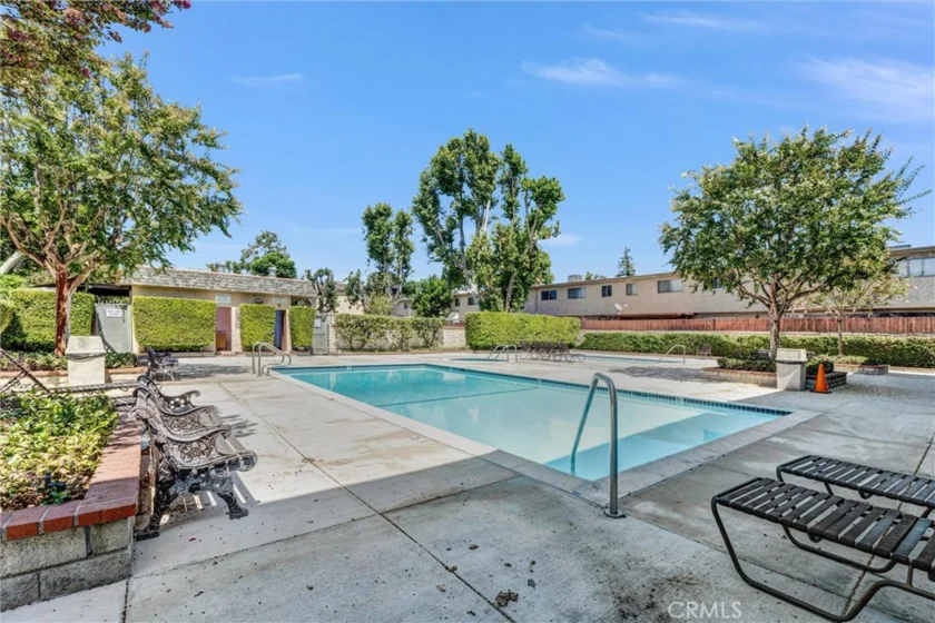 17061 Roscoe Boulevard #2 photo 20